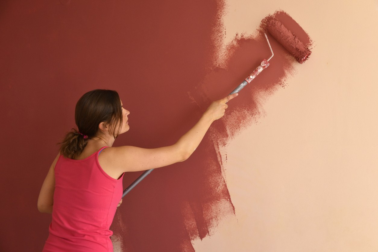 mujeres pintando