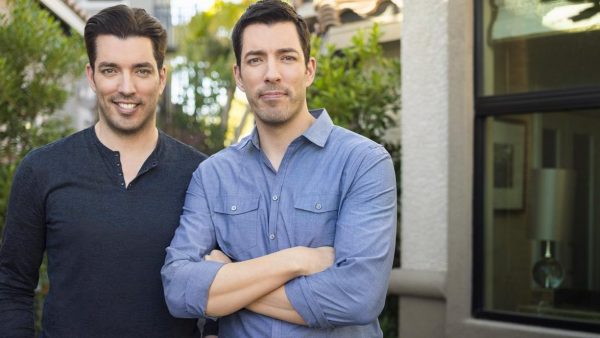 Hermanos a la obra