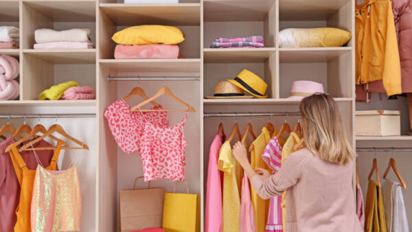 Artículos prácticos y necesarios para obtener mayor espacio en tu clóset