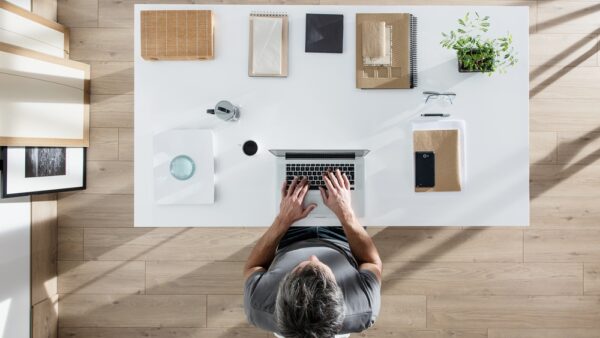 ¿Cómo organizar y esconder los cables en tu hogar? Consejos fáciles y económicos